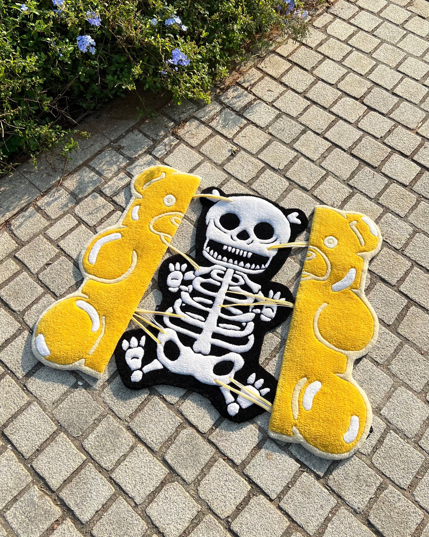 Gummy Bear Skeleton Rug 小熊軟糖 骨架地毯 (In Stock 現貨)