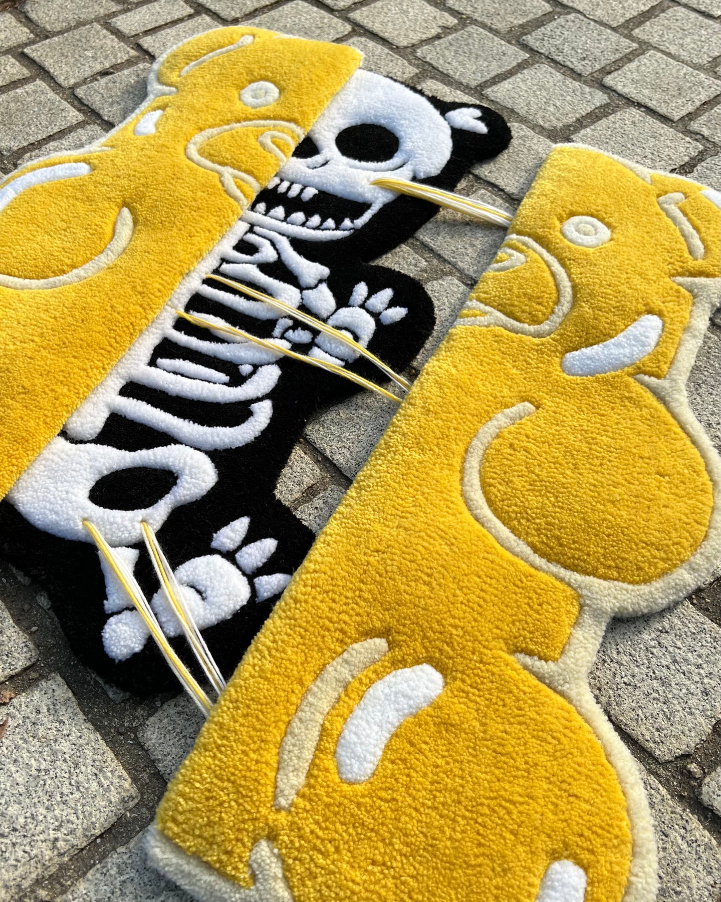 Gummy Bear Skeleton Rug 小熊軟糖 骨架地毯 (In Stock 現貨)