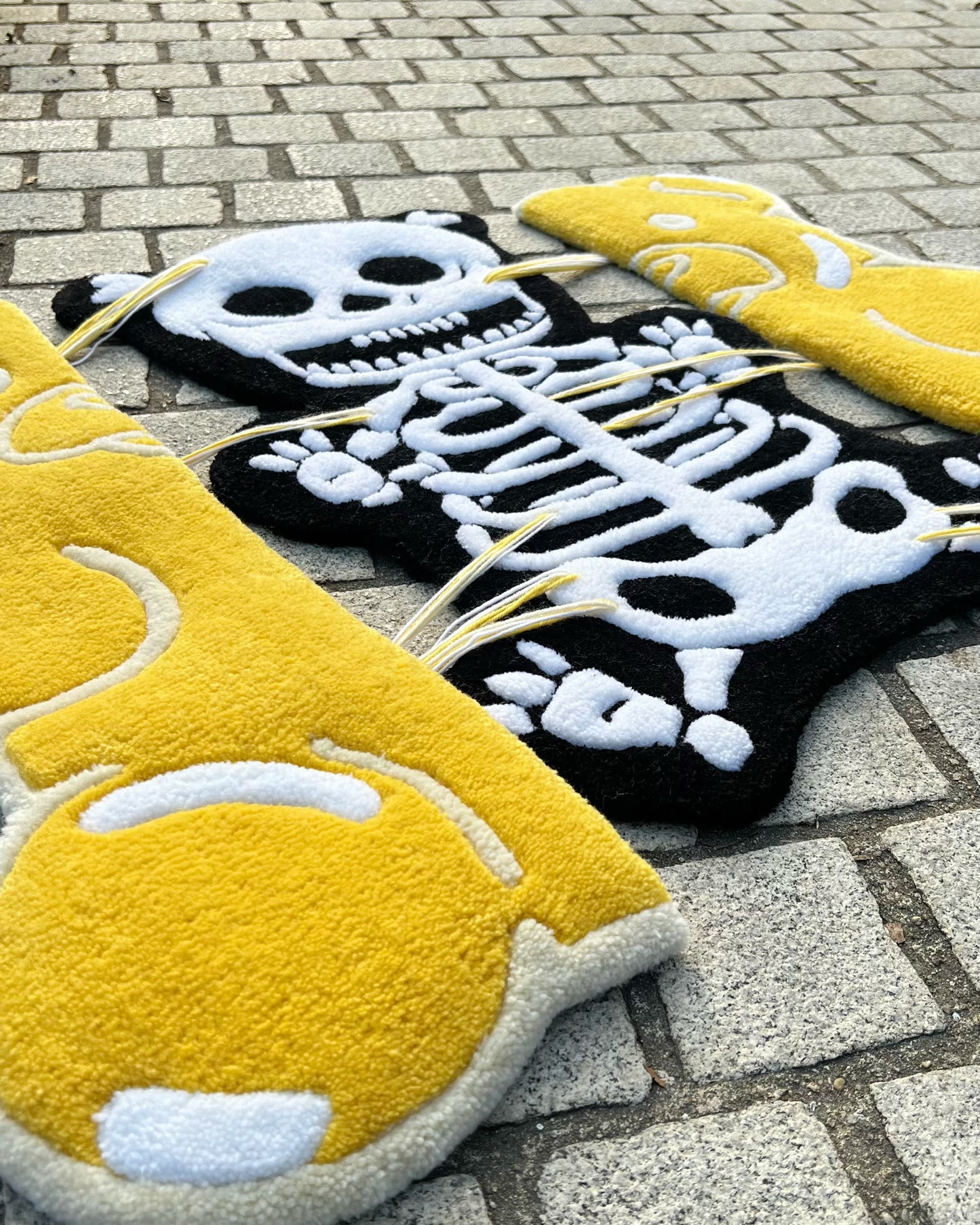 Gummy Bear Skeleton Rug 小熊軟糖 骨架地毯 (In Stock 現貨)