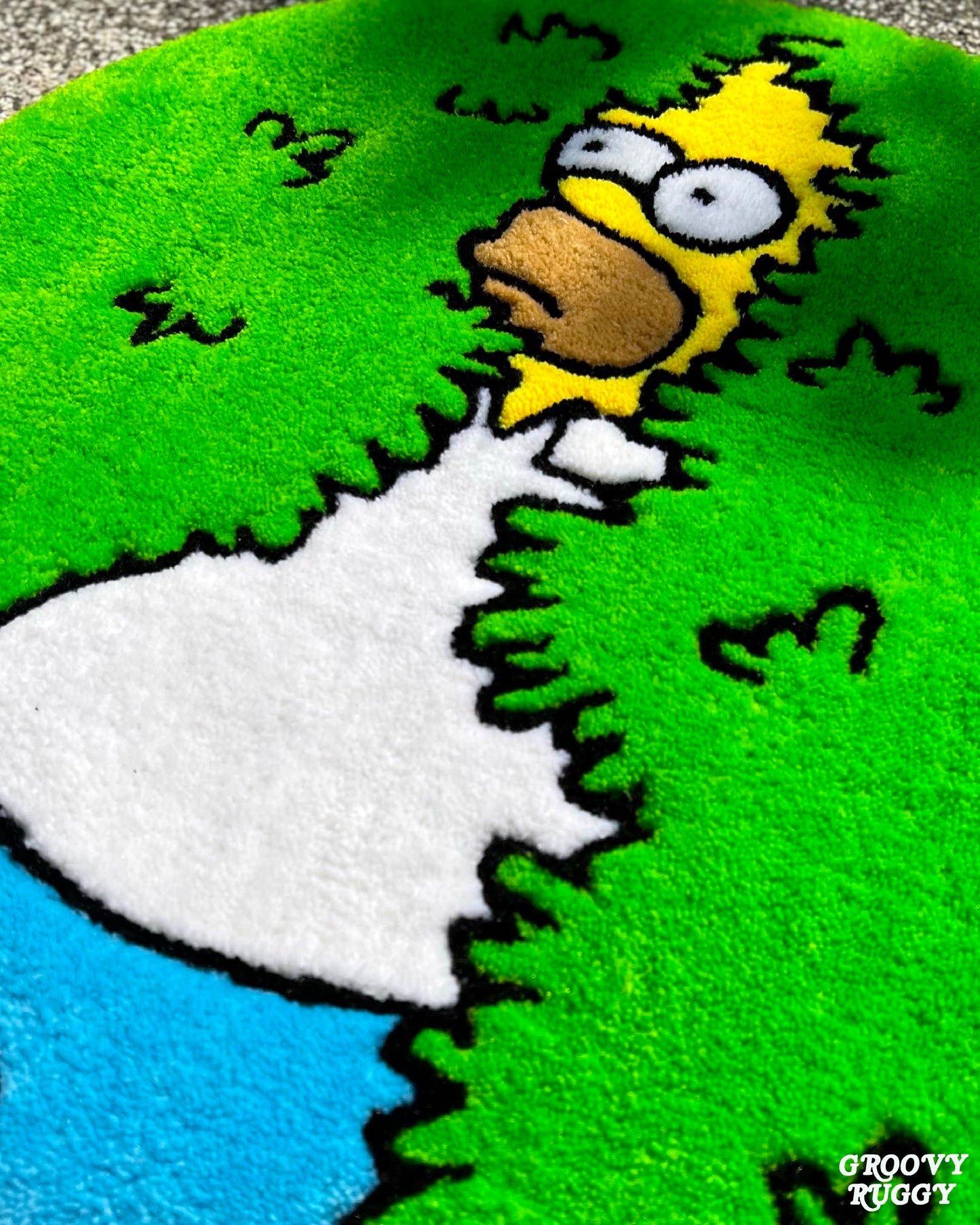 [Pre-order] Homer Simpsons backs into the bushes RUG